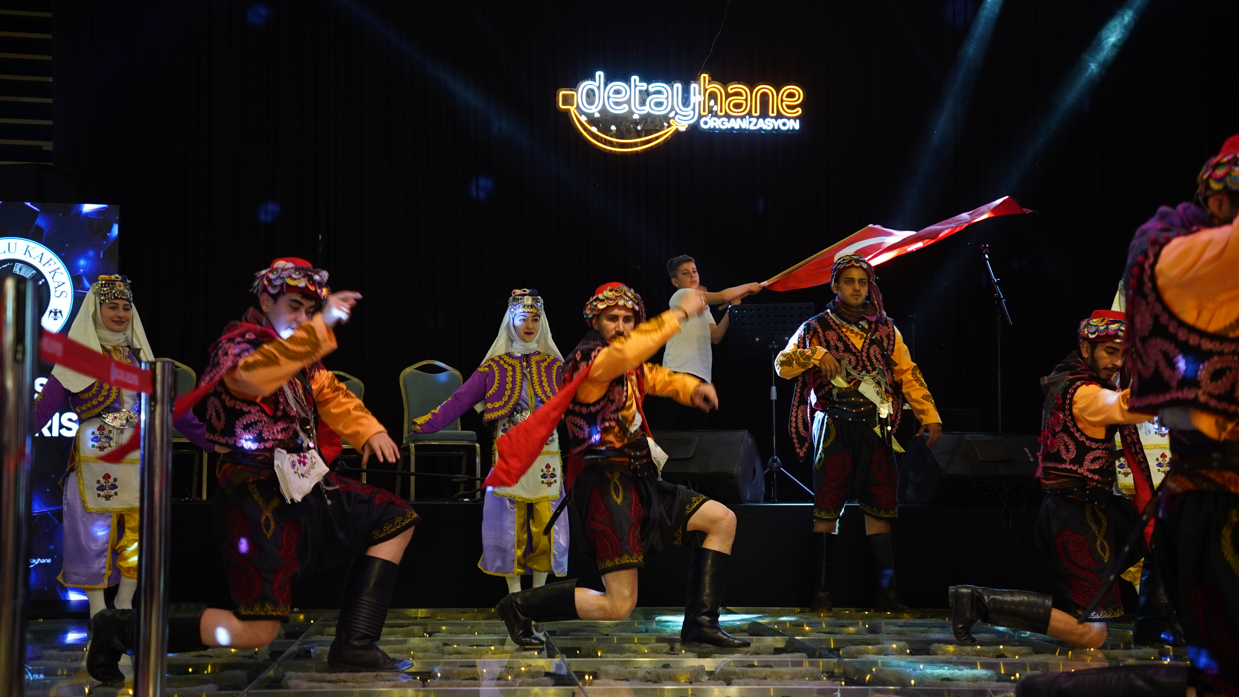 Ankaf Dans Gösterileri